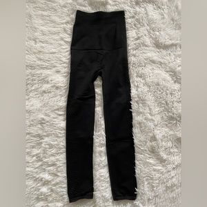 Like New BaoBei Active Postpartum Recovery High Waist Black Leggings: Size XS/S
